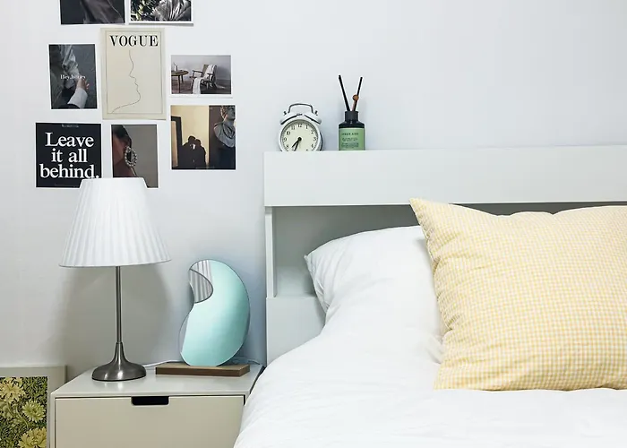 Apartment Boutique, Gangnam - Foreigners Only *